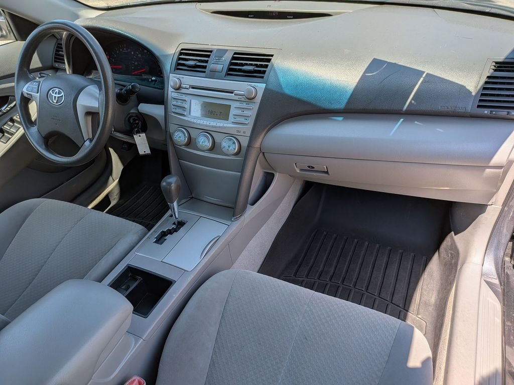 Used 2009 Gray Toyota Base CE image 28