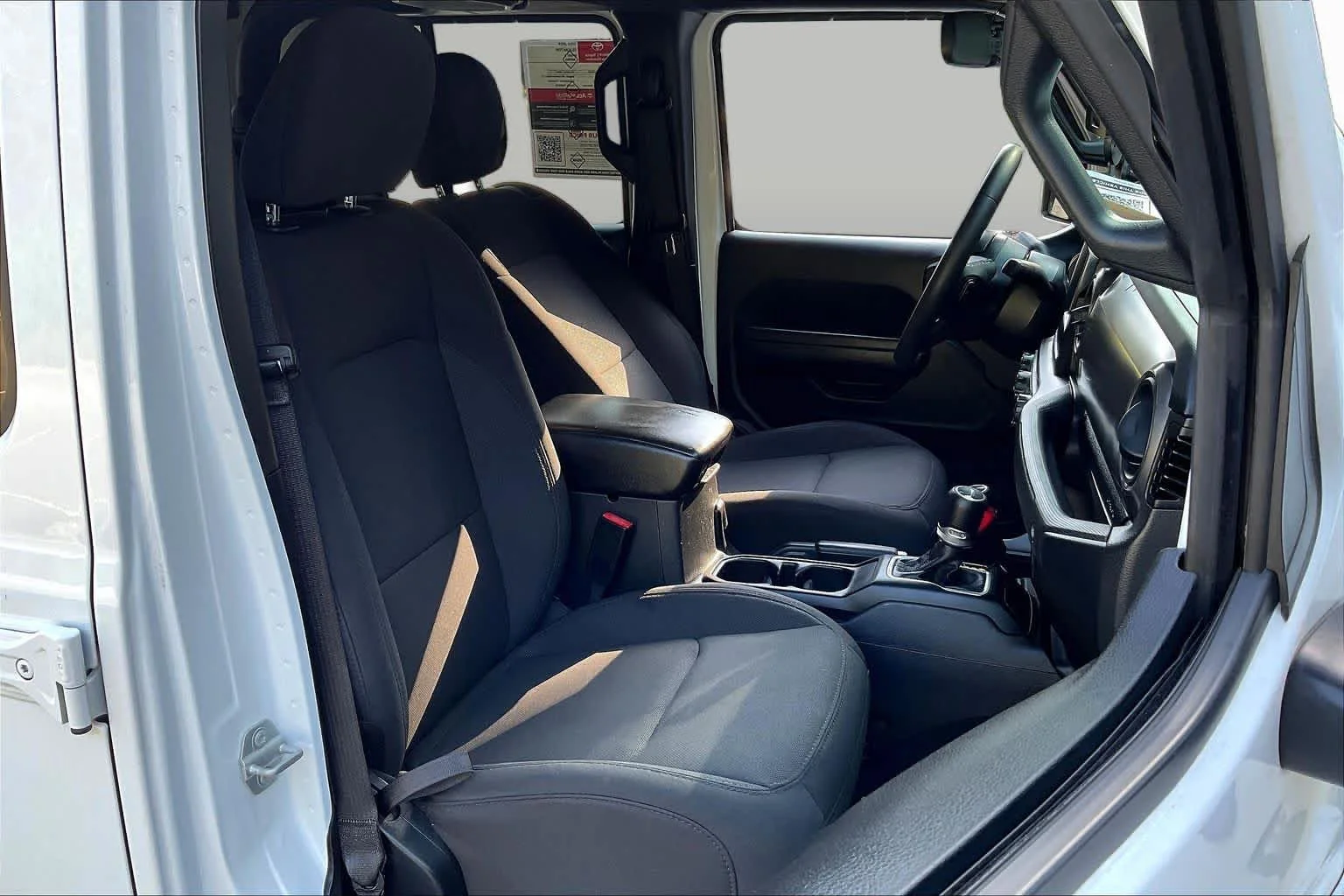 Used 2023 Bright White Clearcoat Jeep Sport S image 9