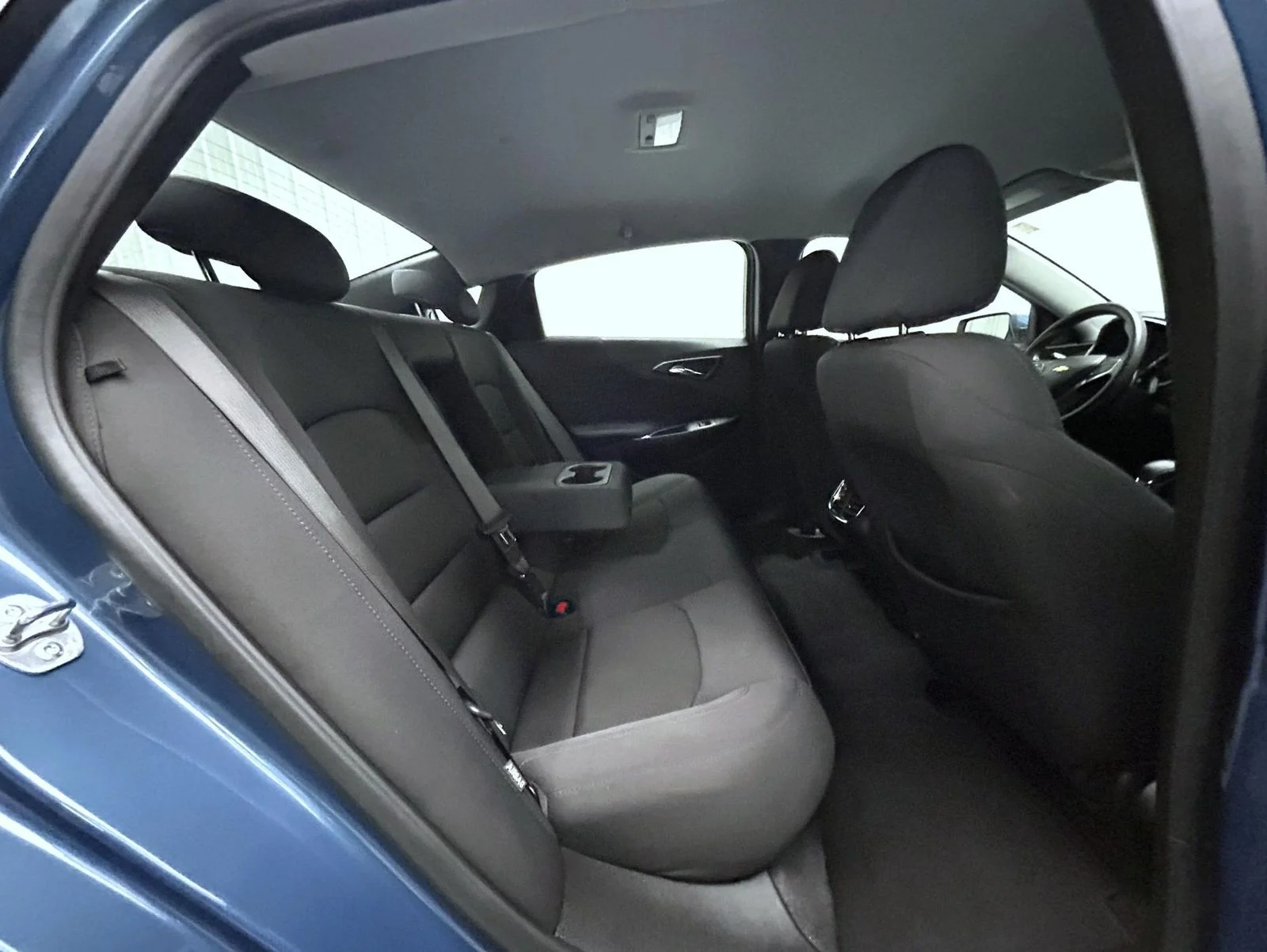 Used 2025 Blue Chevrolet LT image 18