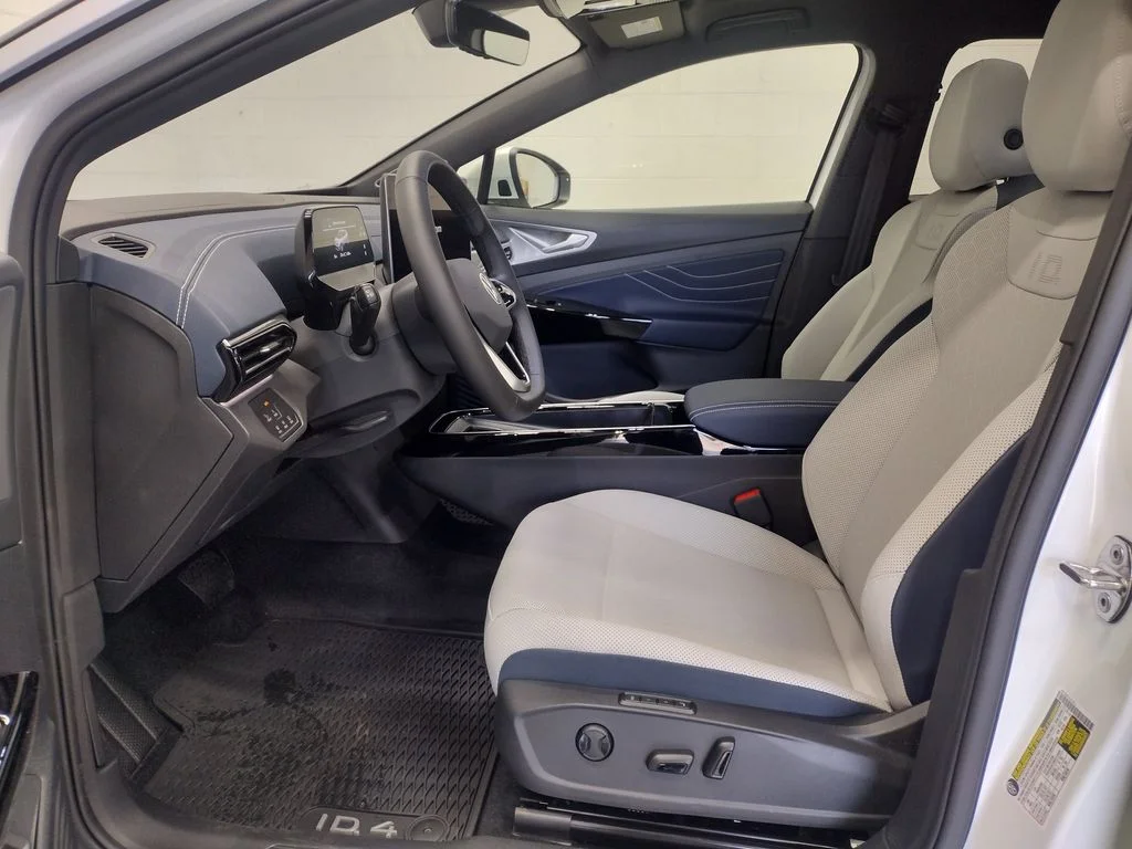 New 2026 White Volkswagen Pro S Plus image 25