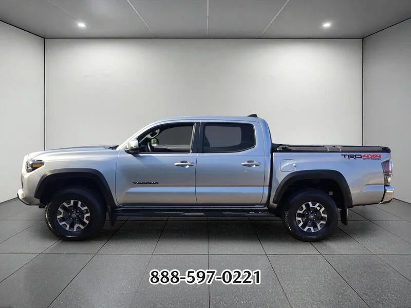 Used 2022 Toyota Tacoma TRD Off Road with VIN 3TMCZ5AN6NM519343 for sale in Little Rock