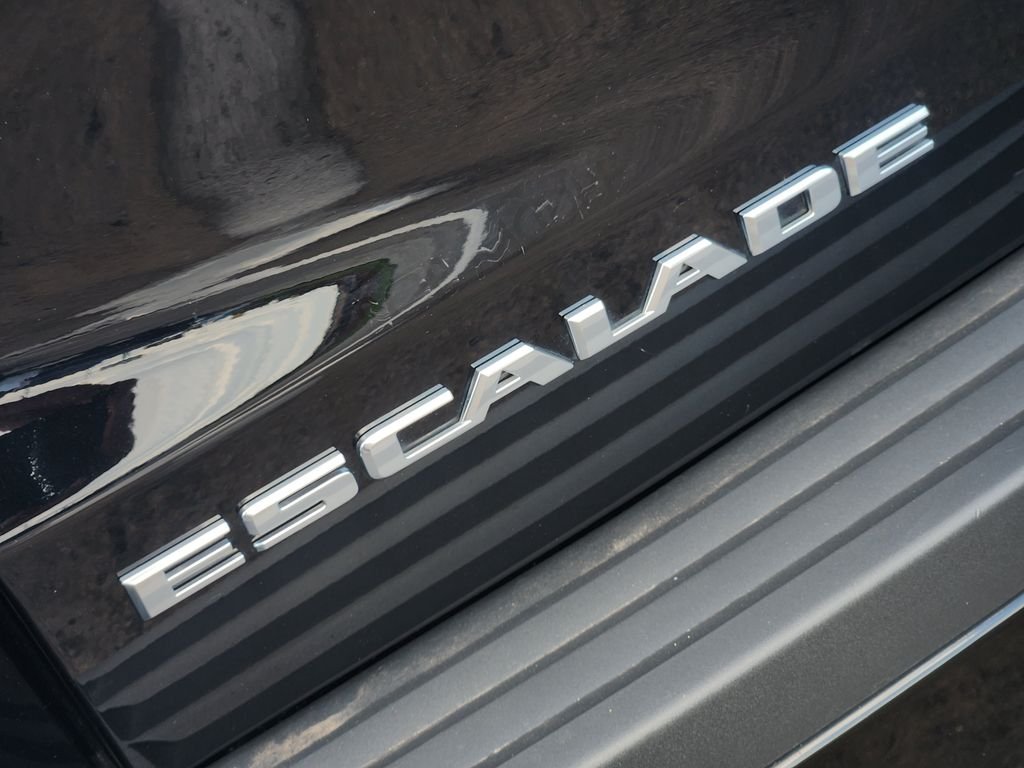 Used 2019 Black Cadillac Platinum Edition image 11