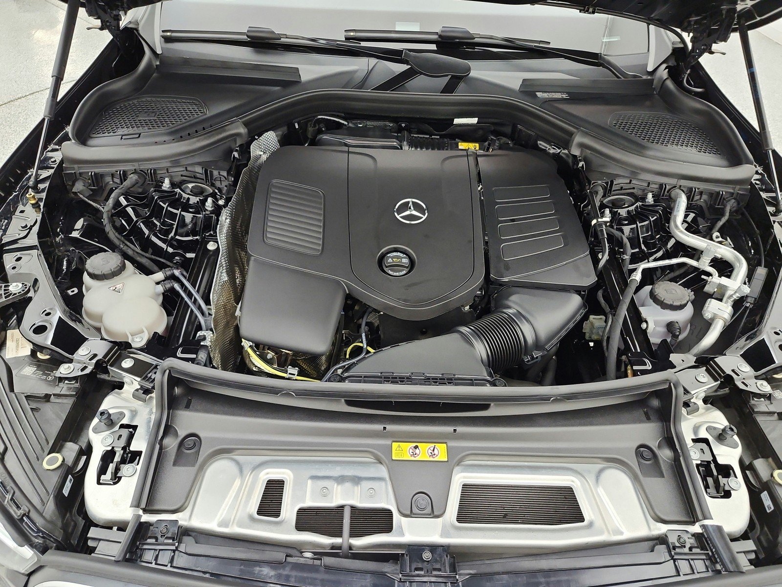 Certified Used 2026 Black Mercedes-Benz GLC 300 4MATIC® SUV image 17