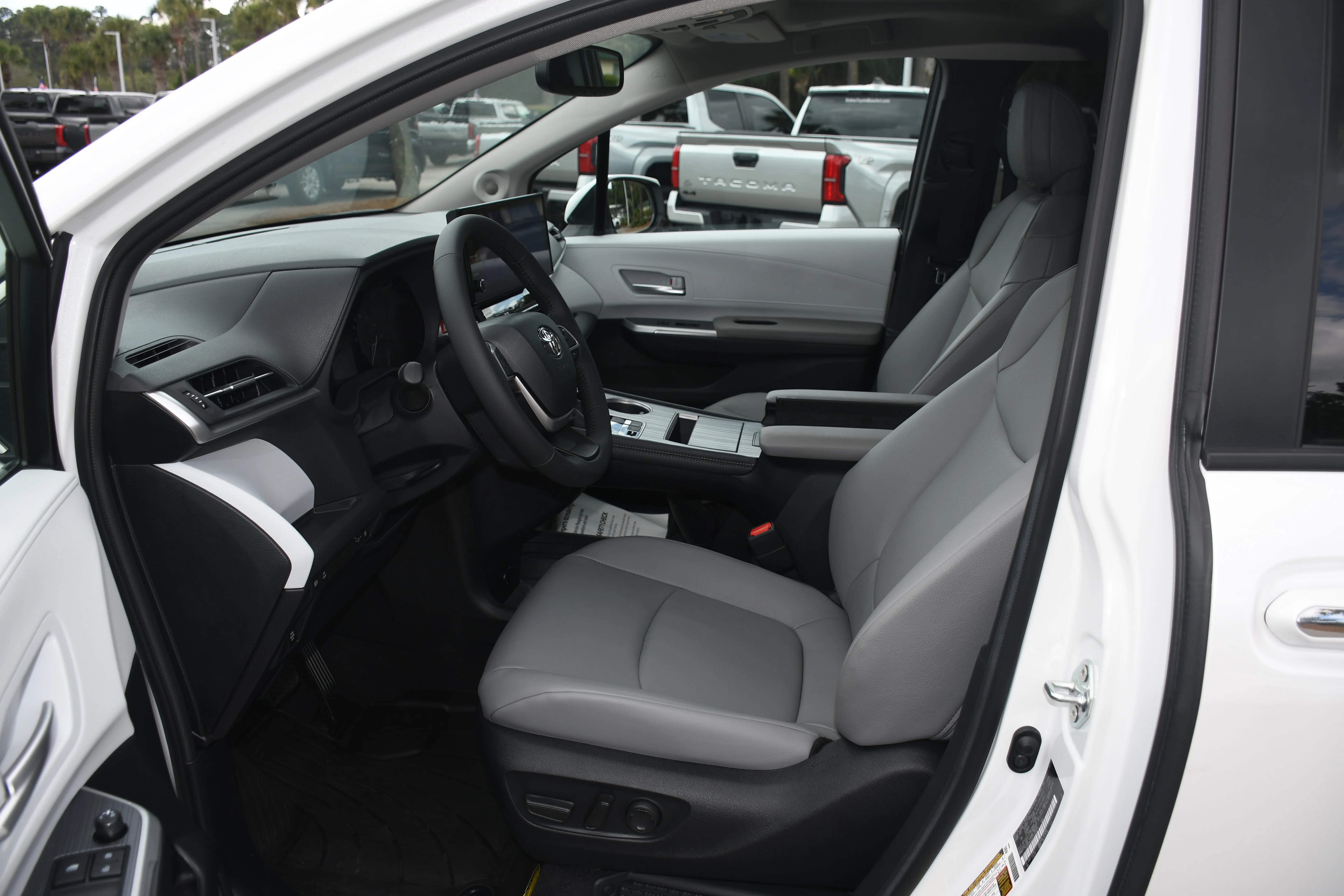 Used 2026 Beige Toyota XLE image 7