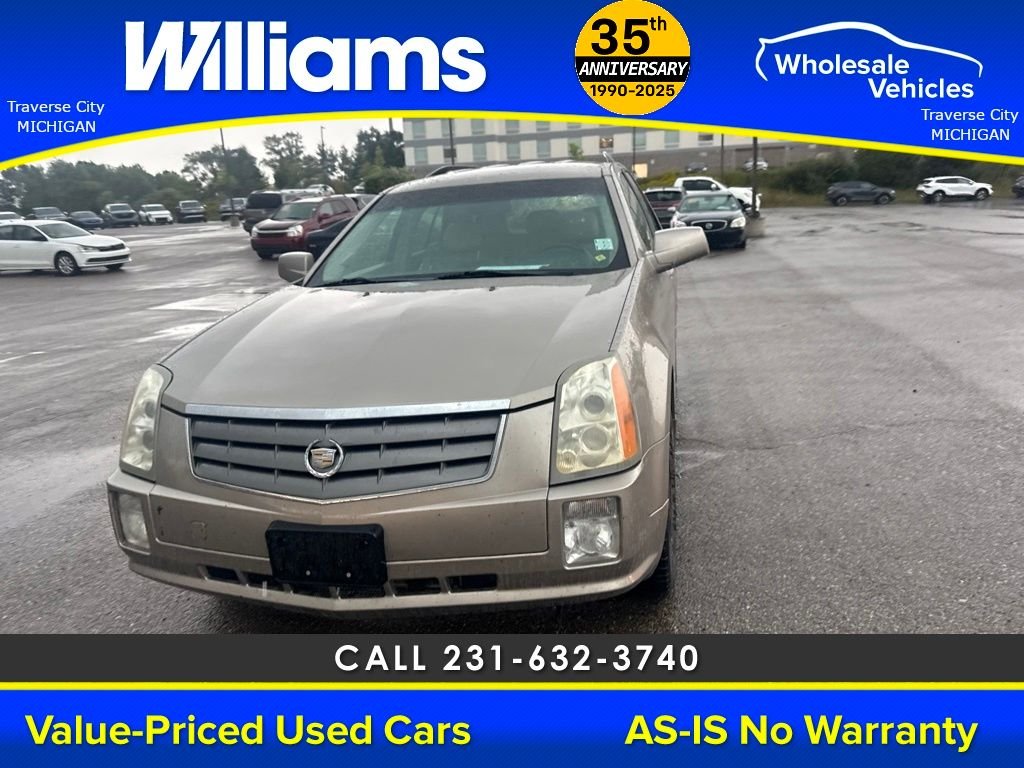 Used 2004 Cashmere Cadillac V8 image 6
