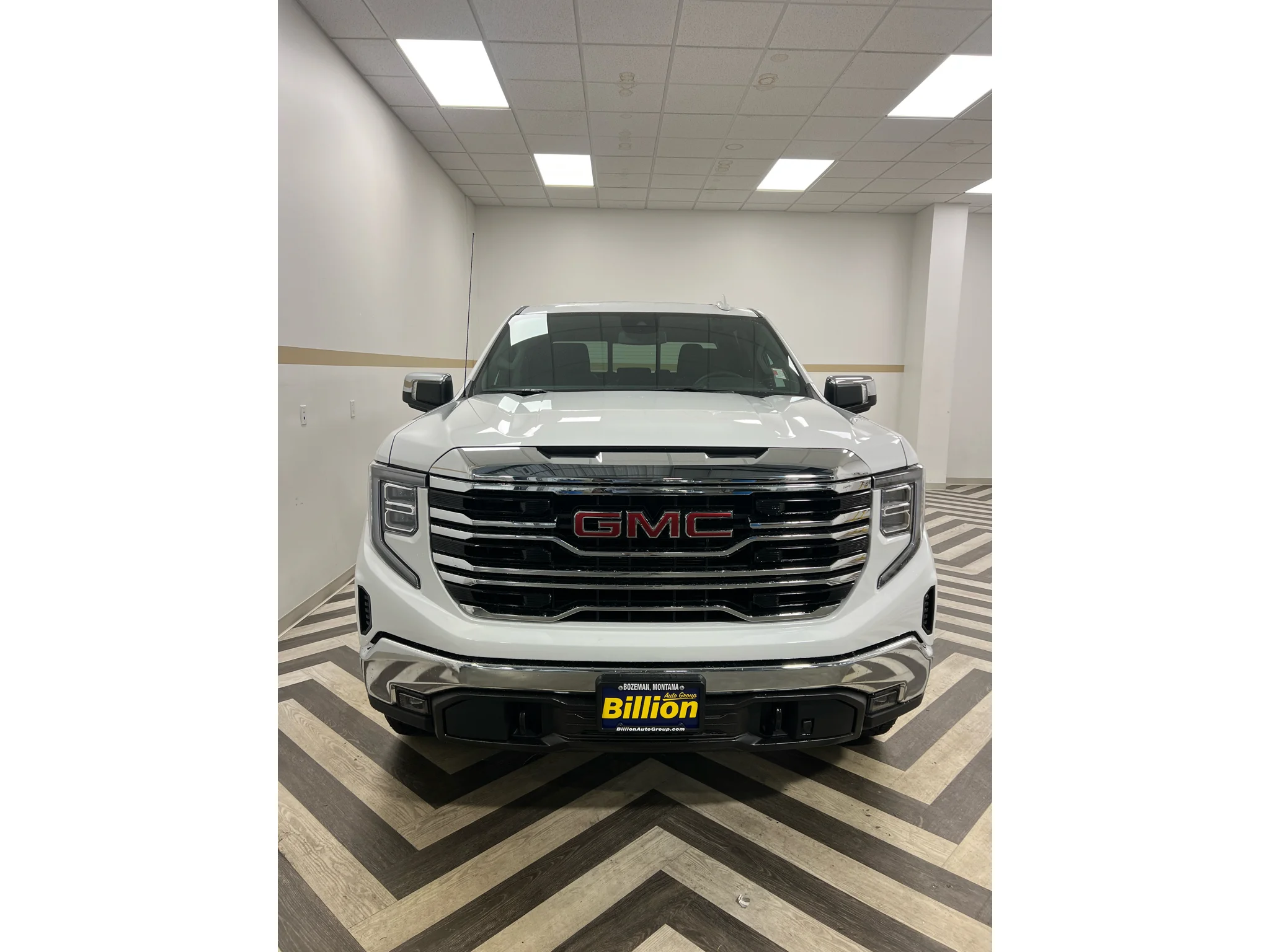 2026 GMC Sierra 1500 SLT - Photo 16