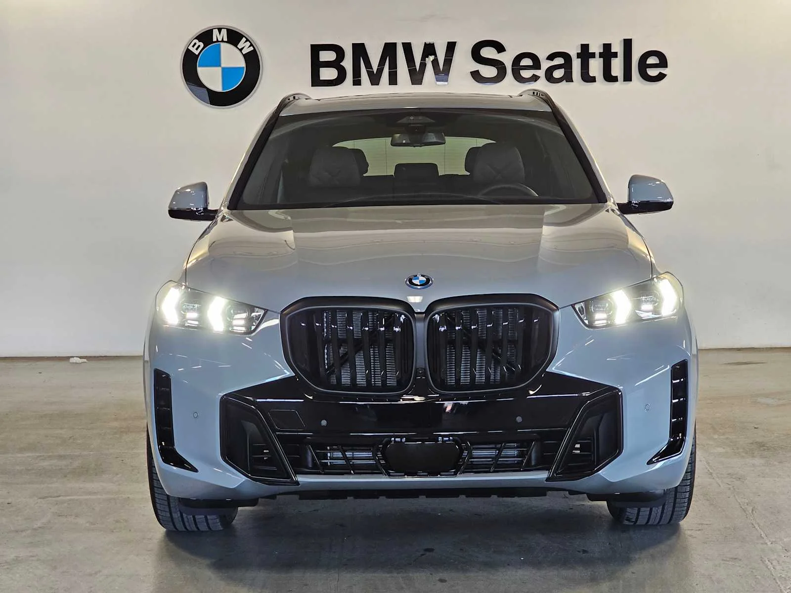 New 2026 Brooklyn Grey Metallic BMW xDrive50e image 6