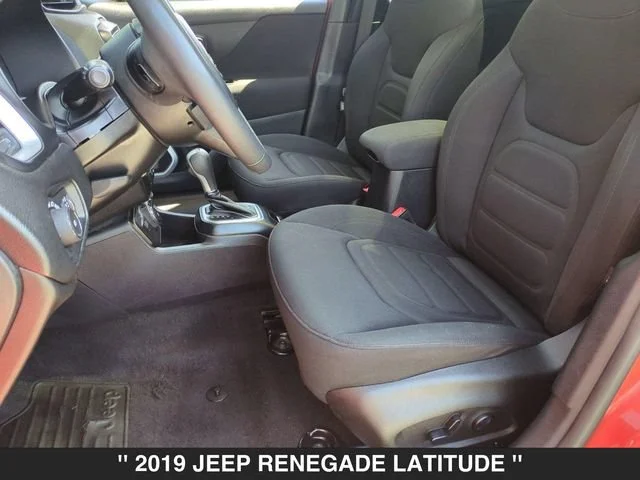 Used 2019 Orange Jeep Latitude 4x4 image 14