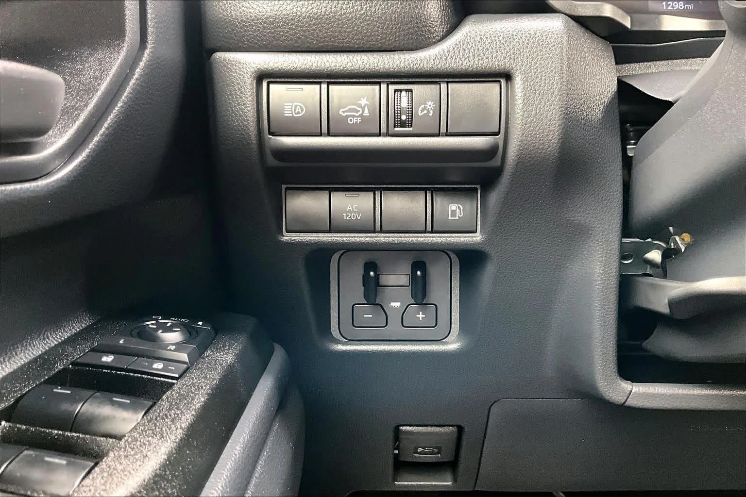 Used 2025 Ice Cap Toyota 1958 image 36