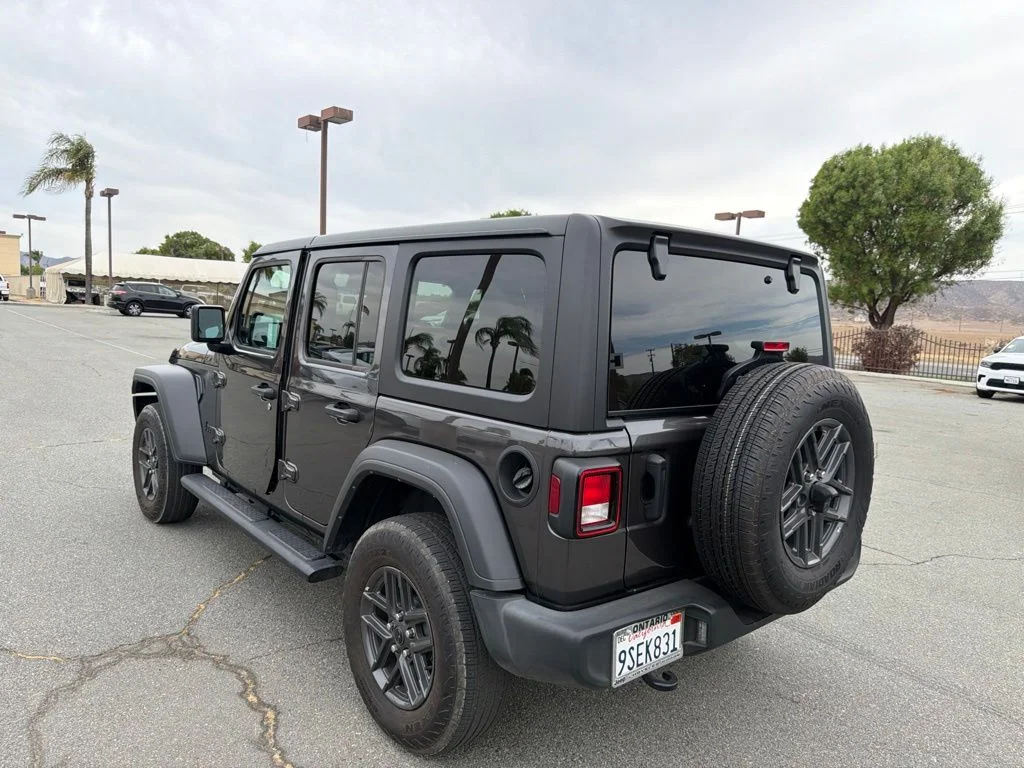 Used 2025 Gray Jeep Sport S image 5