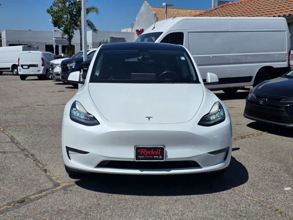 Used 2021 Tesla Model Y Long Range with VIN 5YJYGDEE5MF095043 for sale in San Fernando, CA