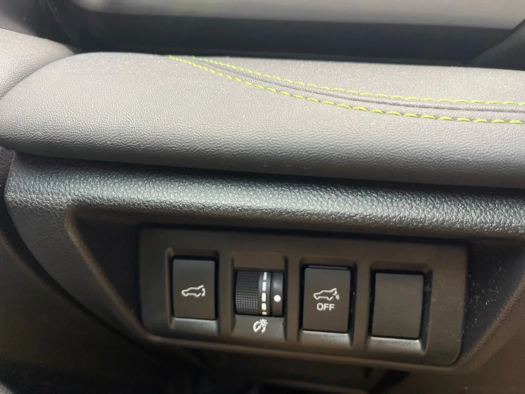 Used 2024 Black Subaru Onyx Edition image 23