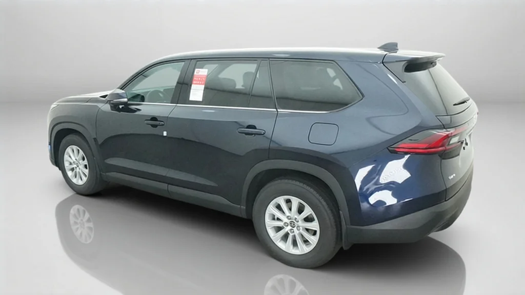 New 2026 Blueprint Toyota Hybrid XLE image 15