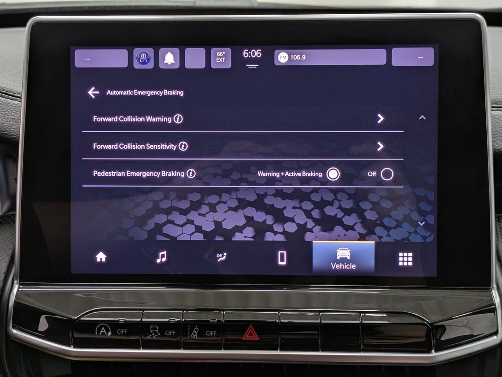 Used 2022 Gray Jeep Trailhawk image 6
