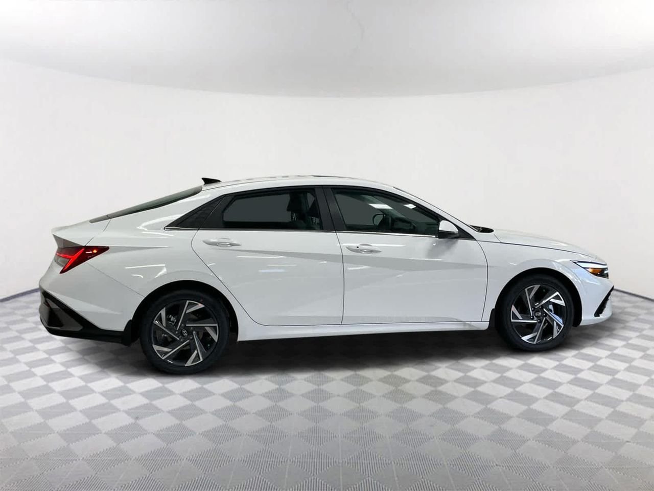New 2026 Serenity White Hyundai Limited image 9