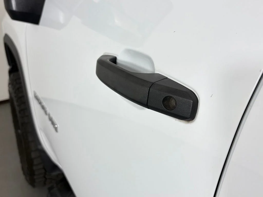Used 2024 White Chevrolet Custom image 12