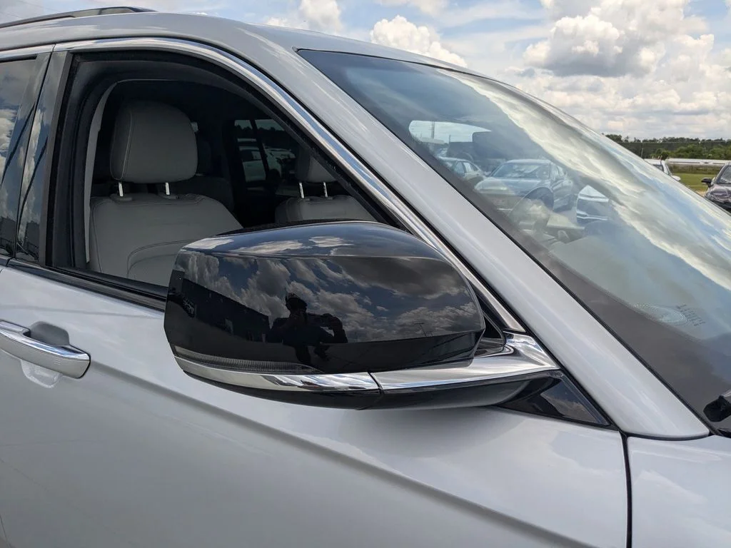 Used 2021 Silver Jeep Overland image 13