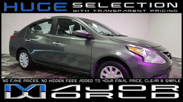2016 Nissan Versa Sedan SV