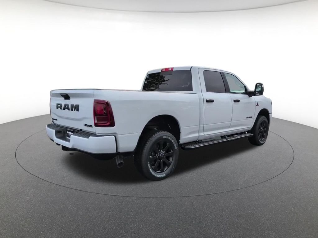 New 2026 Bright White Clear-Coat Exterior Paint RAM Big Horn image 5