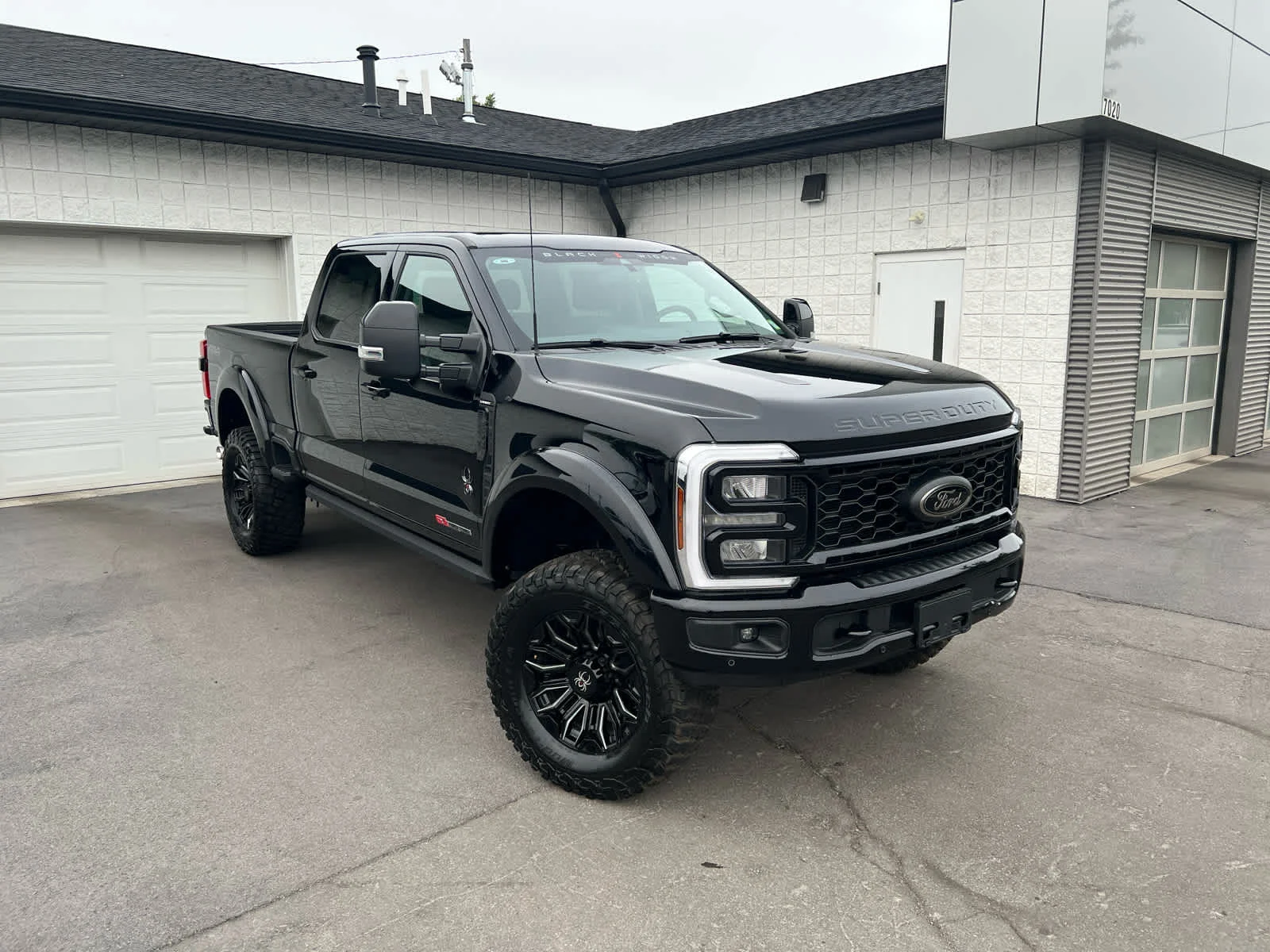 New 2026 Agate Black Metallic Ford Lariat Black Widow image 39