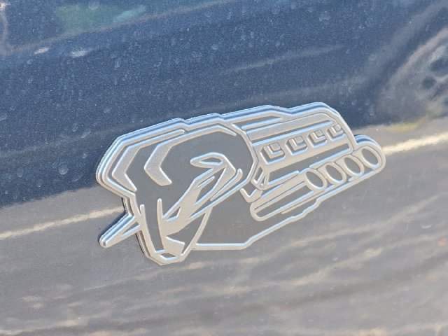 New 2027 Forged Blue Metallic Exterior Paint RAM Big Horn/Lone Star image 28