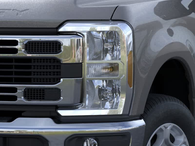 New 2026 Carbonized Gray Metallic Ford XL image 18