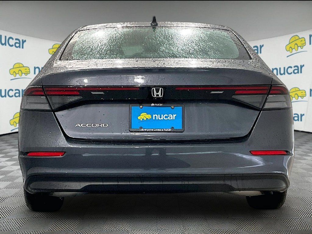 Used 2023 Gray Honda EX image 5