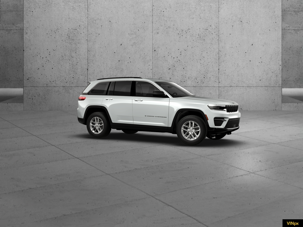 New 2026 Silver Zynith Exterior Paint Jeep Laredo image 9