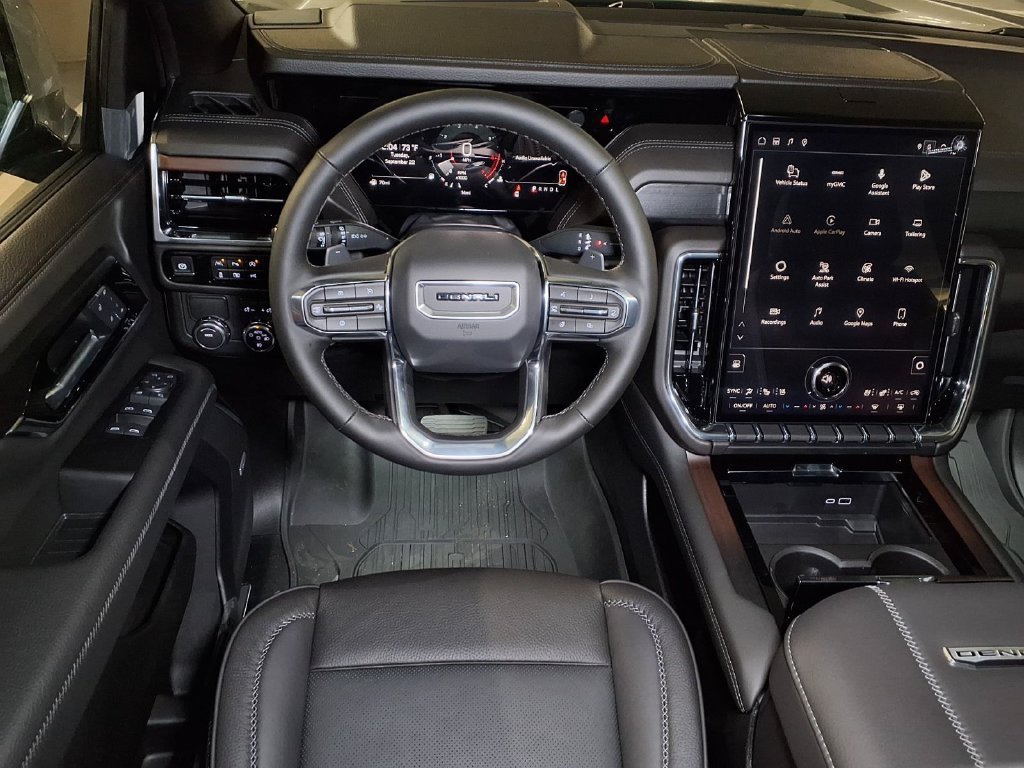 2026 GMC Yukon XL Denali - Photo 14