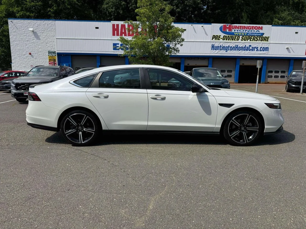 2023 Honda Accord Hybrid Sport - Photo 9