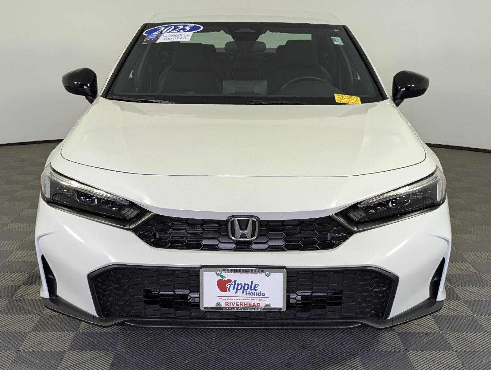 Certified Used 2025 Platinum White Pearl Honda Sport image 2