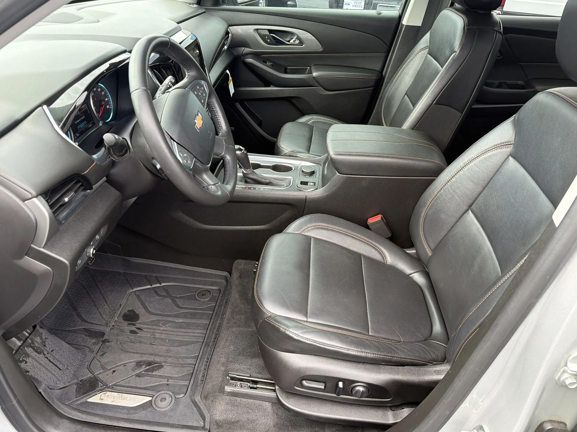 Certified Used 2019 Silver Ice Metallic Chevrolet 3LT image 18