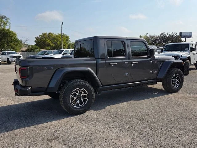 New 2026 Granite Crystal Metallic Clear-Coat Exterior Paint Jeep Rubicon image 8