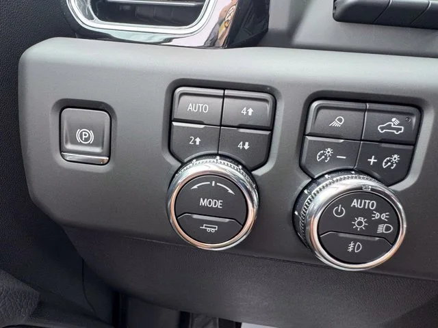 Certified Used 2025 Onyx Black GMC Denali image 40
