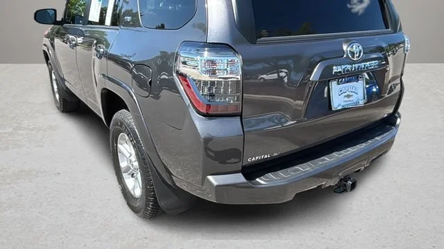 Used 2022 Gray Toyota SR5 image 35