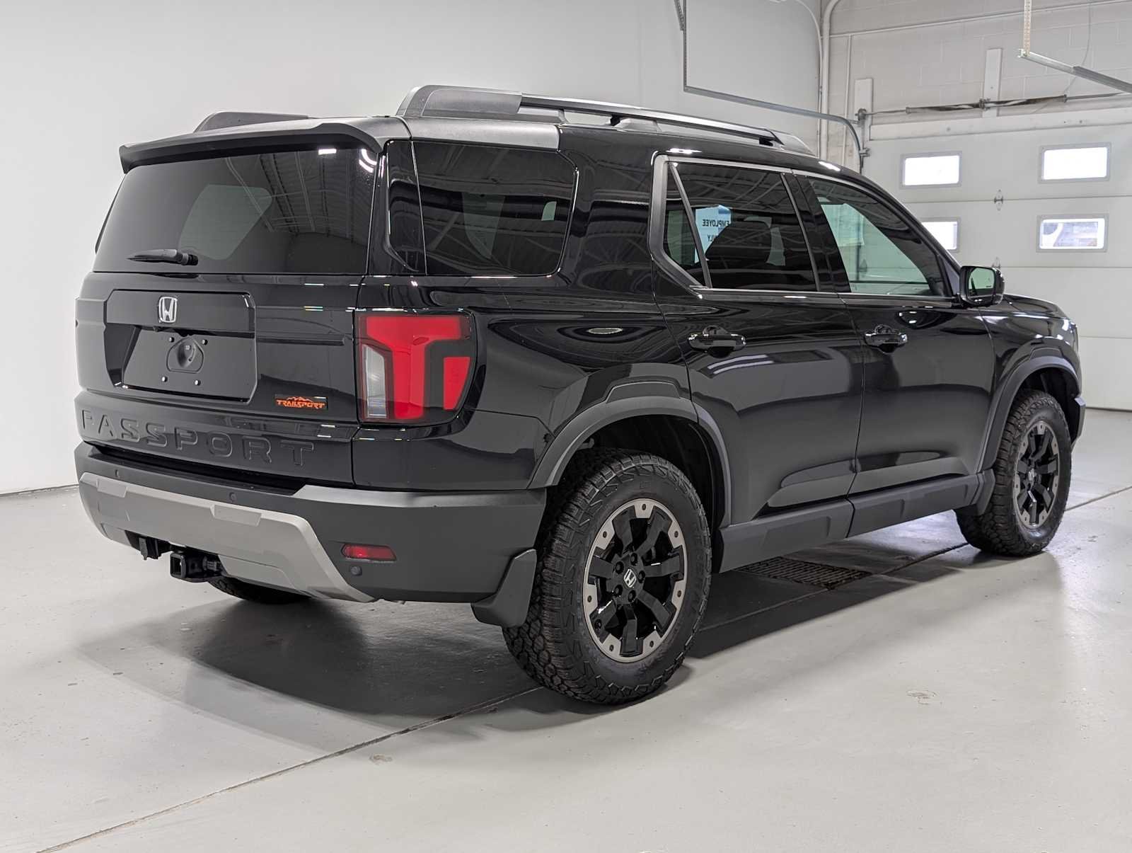 New 2026 Crystal Black Pearl Honda TrailSport Elite image 7