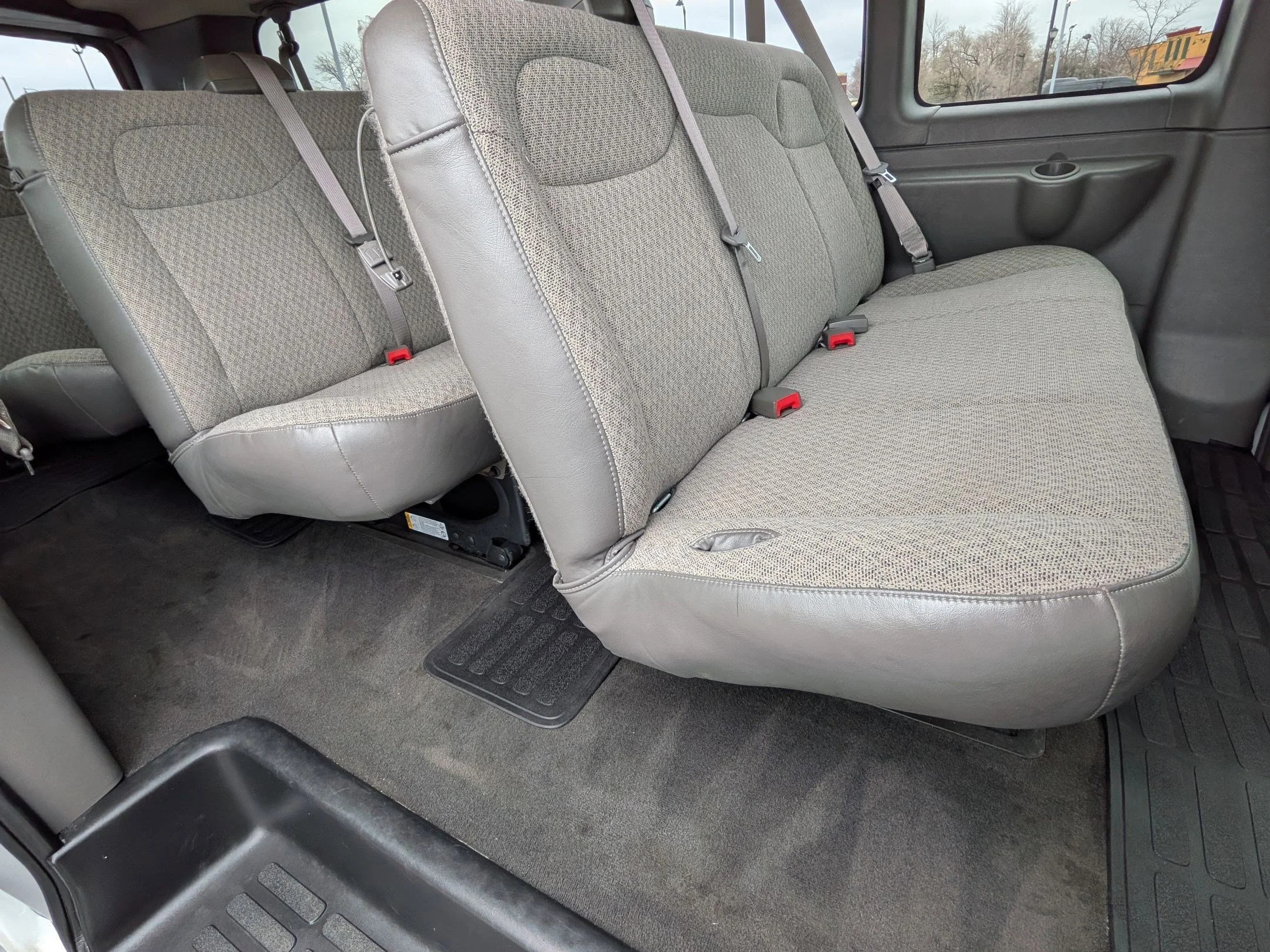 Used 2025 Summit White Chevrolet LT image 18