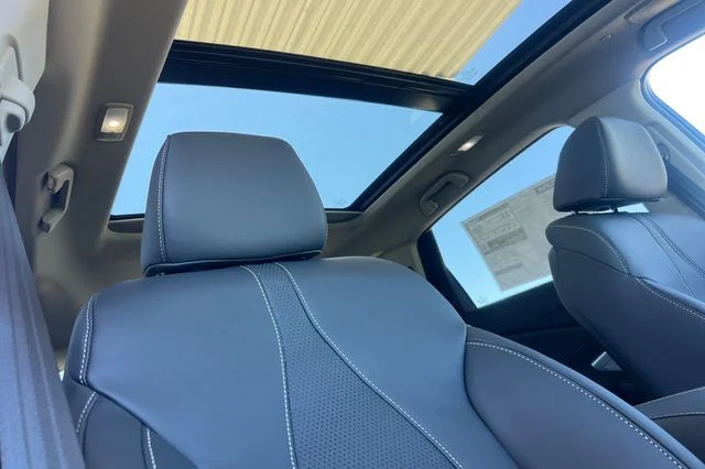 New 2026 Liquid Carbon Metallic Acura Technology Package image 14