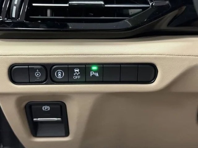 New 2026 Platinum White Pearl Acura w/Technology Package image 16