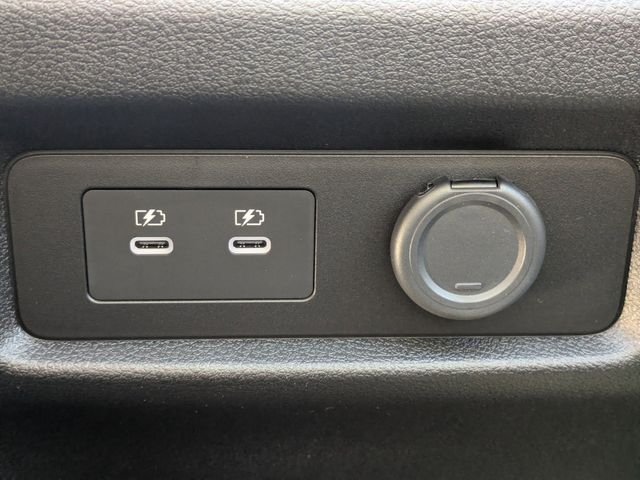New 2026 RADIANT WHITE INFINITI Luxe 2WD image 15
