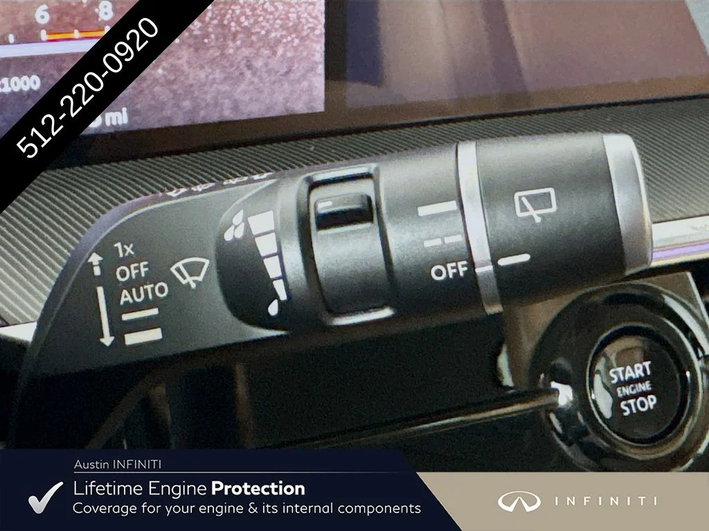 New 2027 Silver INFINITI LUXE image 15