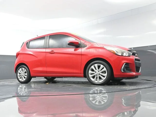 Used 2017 Red Chevrolet 1LT image 29