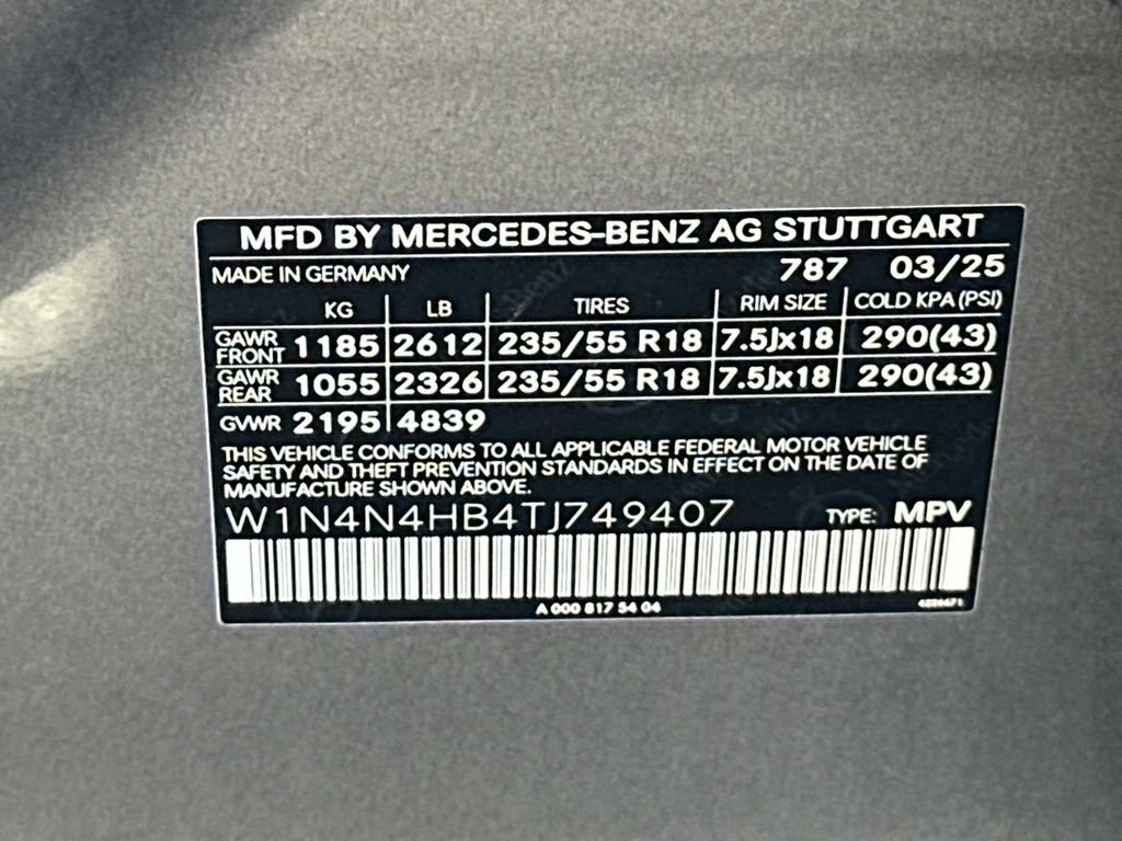 Certified Used 2026 Mountain Grey Metallic Mercedes-Benz GLA 250 image 31