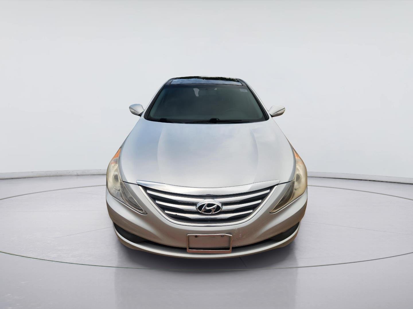Used 2014 Radiant Silver Metallic Hyundai Limited image 2