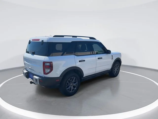 Used 2025 White Ford Big Bend image 7
