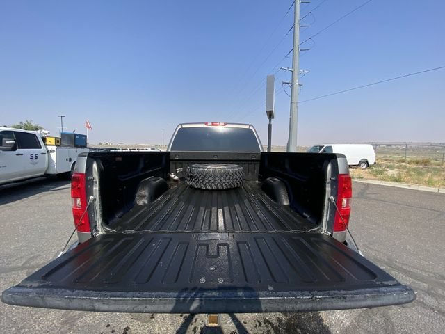 Used 2013 GRAYSTONE METALLIC Chevrolet LTZ image 11