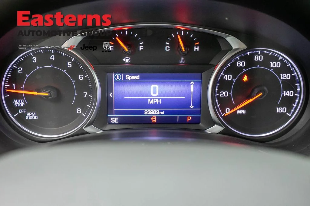 Used 2023 Black GMC SLE image 18