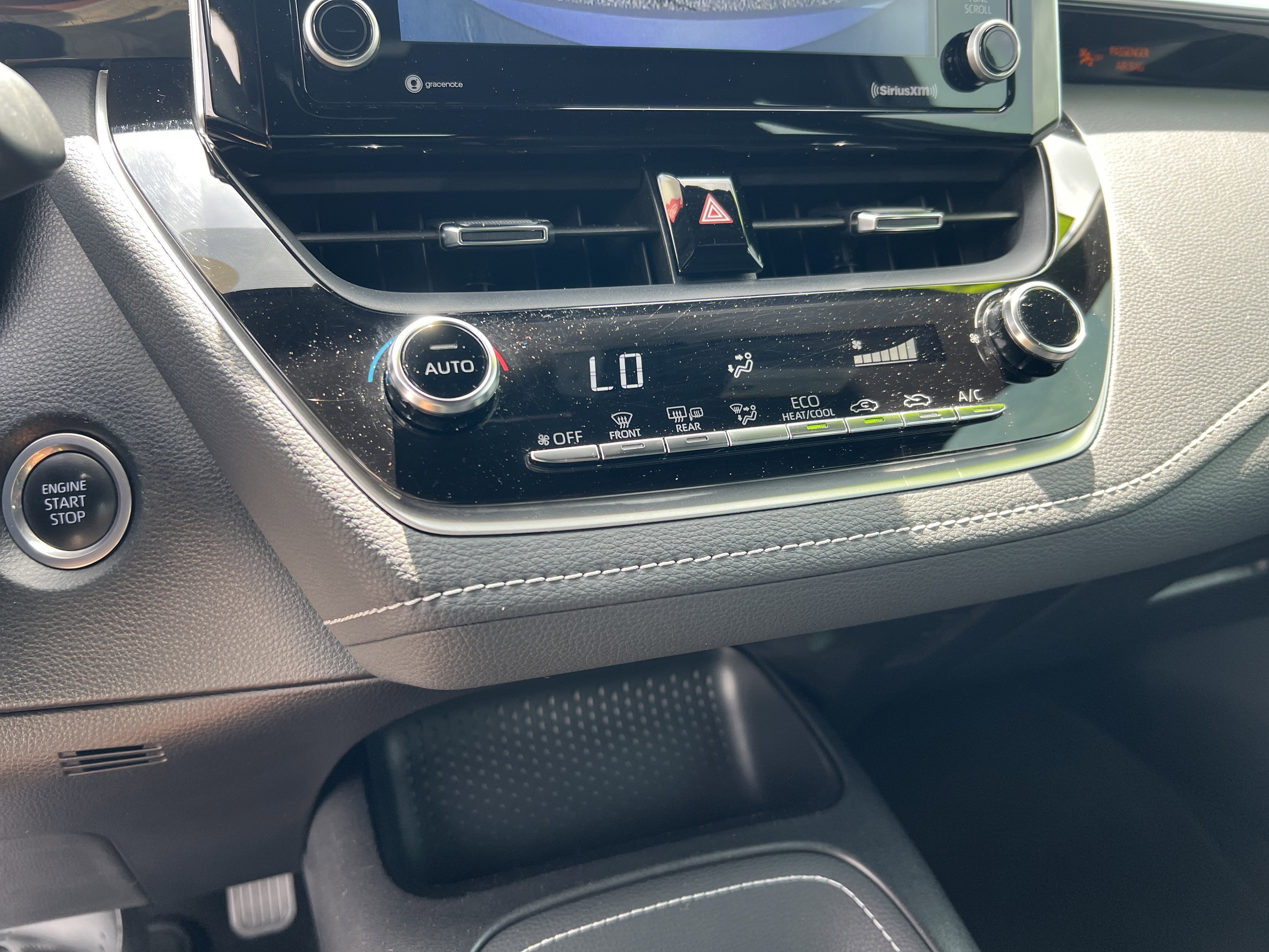 2022 Toyota Corolla Hatchback SE - Photo 8