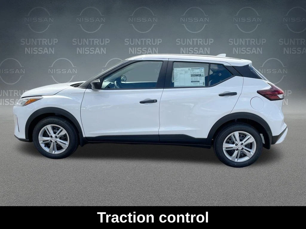 2025 Nissan KICKS PLAY Base - Photo 12