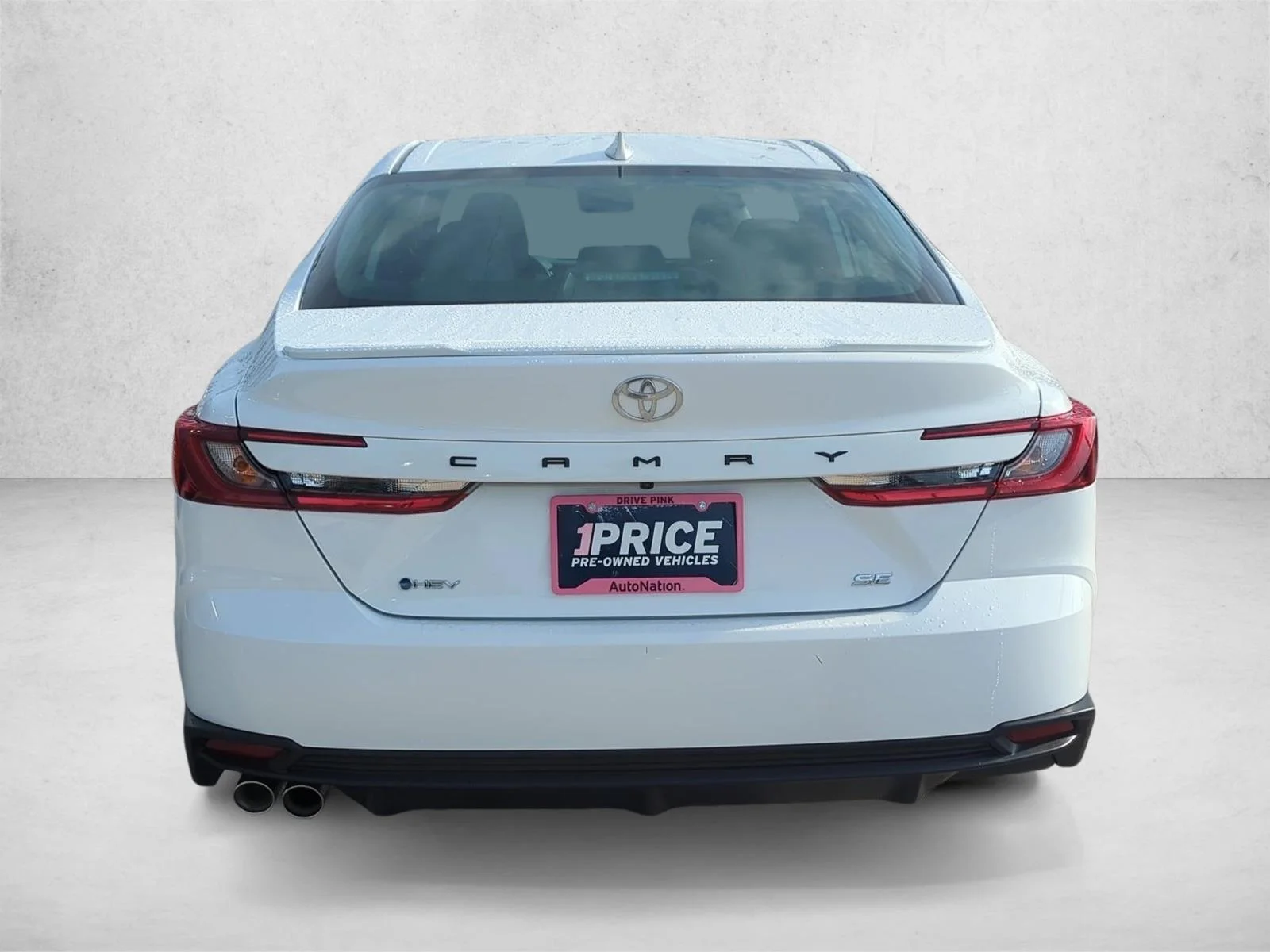 Used 2026 Ice Cap Toyota SE image 6